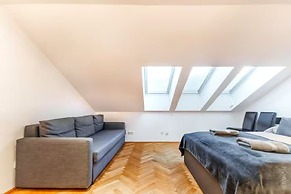 Designer Apartments - Near Reumannplatz