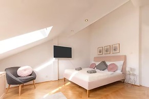 Designer Apartments - Near Reumannplatz