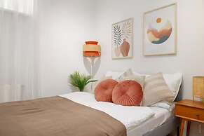 Designer Apartments - Near Reumannplatz