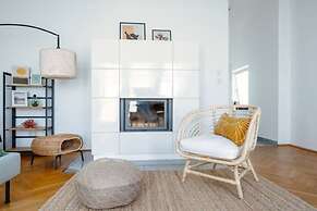 Designer Apartments - Near Reumannplatz