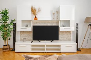 Designer Apartments - Near Reumannplatz