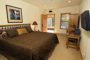 Bear Creek Lodge 109 2 Bedroom Condo