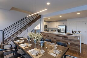 Bear Creek Lodge 412 4 Bedroom Condo by Alpine Lodging Telluride