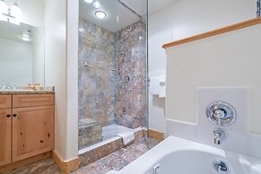 Bear Creek Lodge 203 3 Bedroom Condo by Alpine Lodging Telluride