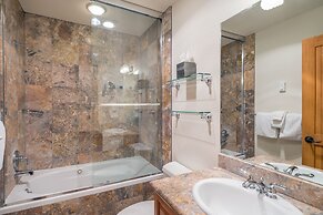 Bear Creek Lodge 302 1 Bedroom Condo by Alpine Lodging Telluride