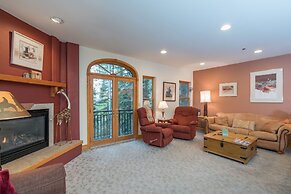 Bear Creek Lodge 302 1 Bedroom Condo by Alpine Lodging Telluride