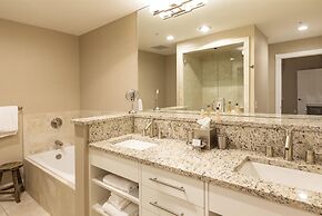 River Club 105 2 Bedroom Condo by Alpine Lodging Telluride