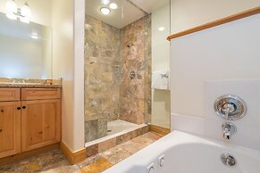 Bear Creek Lodge 305 3 Bedroom Condo by Alpine Lodging Telluride