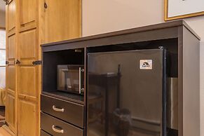 Bear Creek Lodge 305 3 Bedroom Condo by Alpine Lodging Telluride