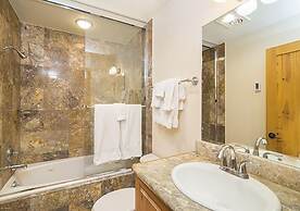 Bear Creek Lodge 208a 1 Bedroom Condo by Alpine Lodging Telluride