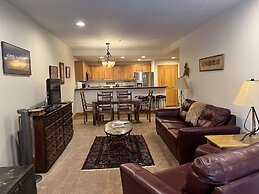 Bear Creek Lodge 108 2 Bedroom Condo by Alpine Lodging Telluride
