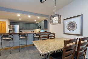 Bear Creek Lodge 105 2 Bedroom Condo by Alpine Lodging Telluride