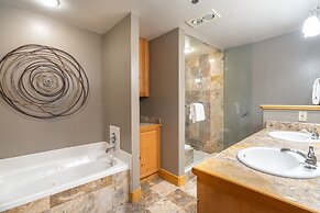 Bear Creek Lodge 105 2 Bedroom Condo by Alpine Lodging Telluride