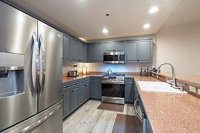 Bear Creek Lodge 105 2 Bedroom Condo by Alpine Lodging Telluride