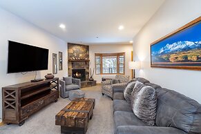 Bear Creek Lodge 105 2 Bedroom Condo by Alpine Lodging Telluride