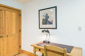 Bear Creek Lodge 110 2 Bedroom Condo by Alpine Lodging Telluride