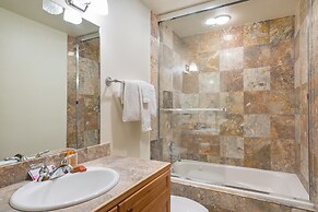 Bear Creek Lodge 110 2 Bedroom Condo by Alpine Lodging Telluride