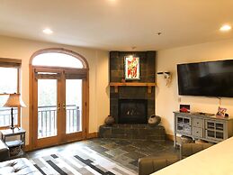 Bear Creek Lodge 209ab 2 Bedroom Condo by Alpine Lodging Telluride