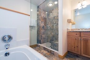 Bear Creek Lodge 209ab 2 Bedroom Condo by Alpine Lodging Telluride