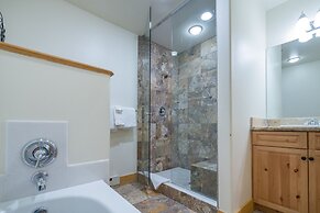 Bear Creek Lodge 305ab 2 Bedroom Condo by Alpine Lodging Telluride