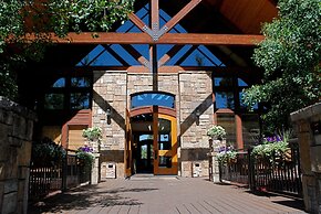 Bear Creek Lodge 406 4 Bedroom Condo by Alpine Lodging Telluride