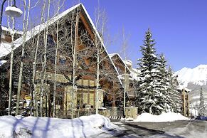Bear Creek Lodge 406 4 Bedroom Condo by Alpine Lodging Telluride