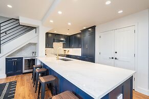 Bear Creek Lodge 406 4 Bedroom Condo by Alpine Lodging Telluride