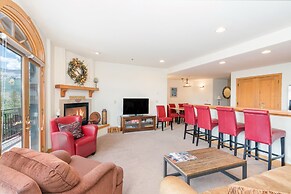 Bear Creek Lodge 409 4 Bedroom Condo by Alpine Lodging Telluride