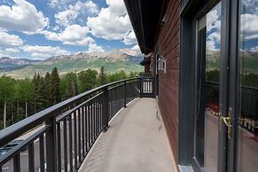 Bear Creek Lodge 409 4 Bedroom Condo by Alpine Lodging Telluride
