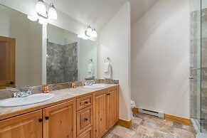 Bear Creek Lodge 409 4 Bedroom Condo by Alpine Lodging Telluride