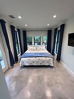 Clifton Cottage 6031rpe 1 Bedroom Cottage by RedAwning