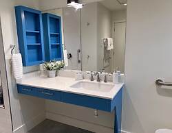 Clifton Cottage 6031rpe 1 Bedroom Cottage by RedAwning