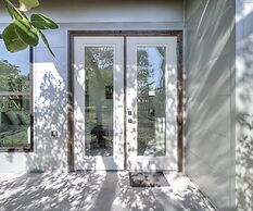 Clifton Cottage 6031rpe 1 Bedroom Cottage by RedAwning