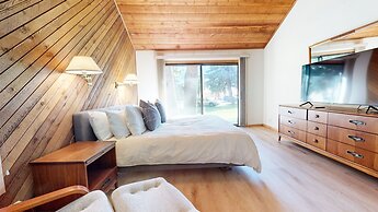 Snowcreek I #52 4 Bedroom Condo by RedAwning