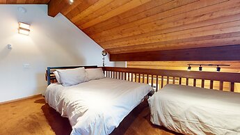 Snowcreek I #52 4 Bedroom Condo by RedAwning