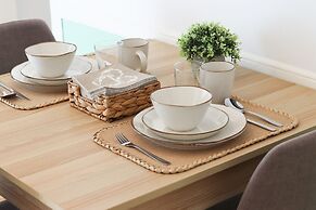 Castelo Premium II by Homing