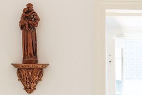 Castelo Premium II by Homing