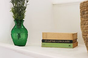 Castelo Premium II by Homing