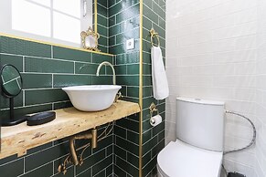 Castelo Premium II by Homing