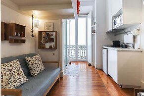 Santos Tiny Studio by Homing