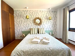 Vilamoura Charming With Pool by Homing