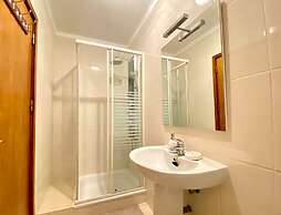 Vilamoura Charming With Pool by Homing