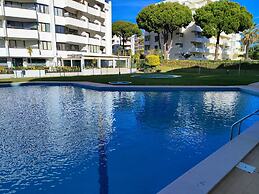 Vilamoura Charming With Pool by Homing