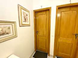 Faro Airport Flat 7 by Homing