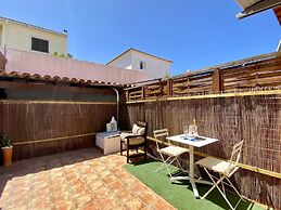 Faro Airport Flat 7 by Homing