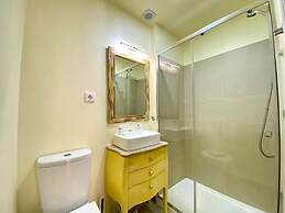 Faro Airport Flat 7 by Homing