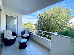 Vilamoura Fresh With Pool by Homing