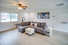 Fort Myers Vacation Home w/ Patio ~ 14 Mi to Beach