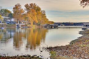 Pool Access, Deck & Boat Slip: Monkey Island Oasis