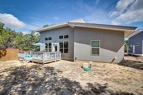 Modern Canyon Lake Vacation Home w/ Furnished Deck